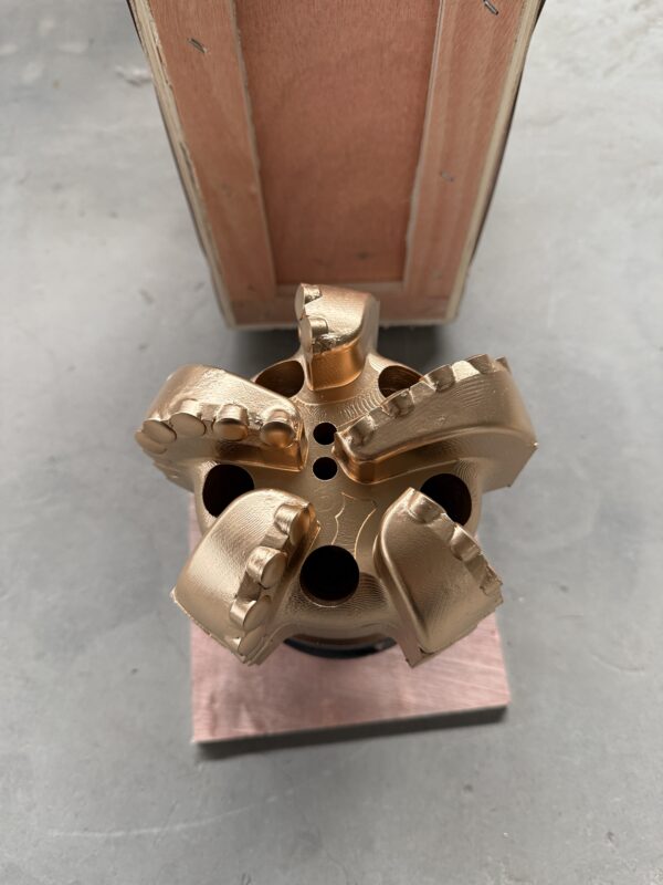 4-Blade Spiral PDC Reamer