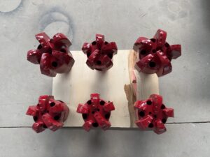 Three-Wing Non-Core Drill Bit